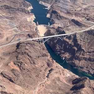 Meet your Posher, Victor